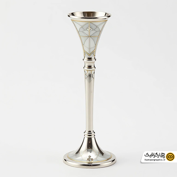 تصویر استوک با کیفیت جا شمعی نقره‌ای